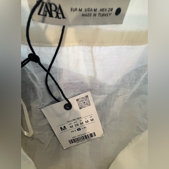 Zara White Ruffled Button Down Shirt - Picture 5 of 6